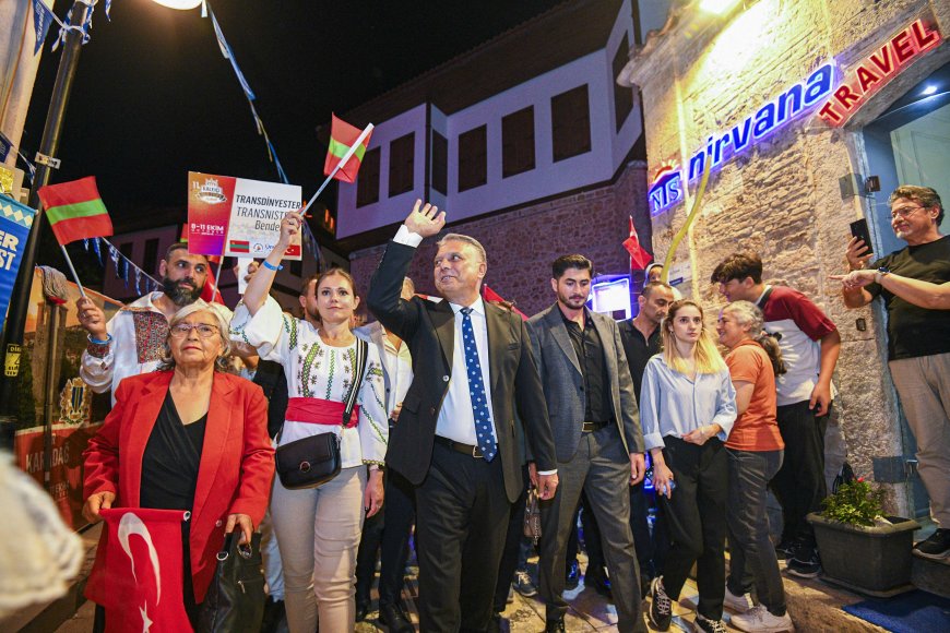 Antalya Kaleiçi'nde 15 ülkeden 20 şehir buluştu! 11. Old Town Festivali sona erdi