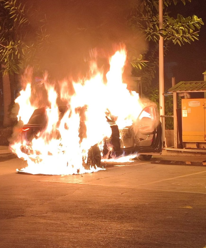 Başlık Antalya'da şarj istasyonunda korkutan yangın! Elektrikli araç alevlere teslim oldu