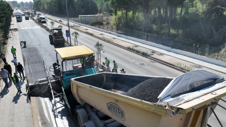Antalya'da COP31 için 4 kilometrelik yol yenileniyor! Kundu'da asfalt mesaisi başladı