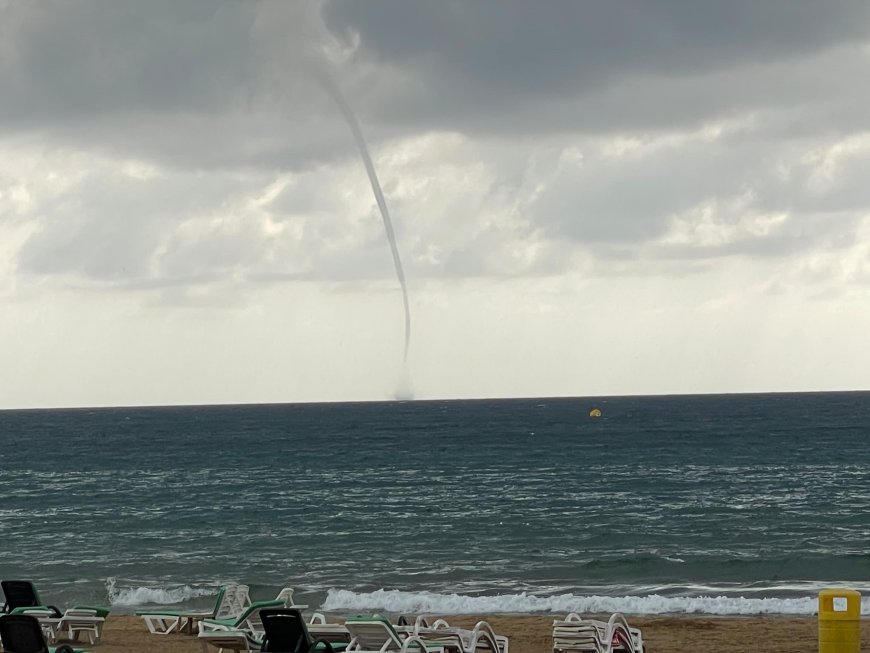 Alanya’da denizde aynı anda 3 hortum oluştu! Vatandaşlar o anları görüntüledi