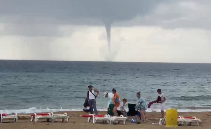 Alanya’da denizde aynı anda 3 hortum oluştu! Vatandaşlar o anları görüntüledi