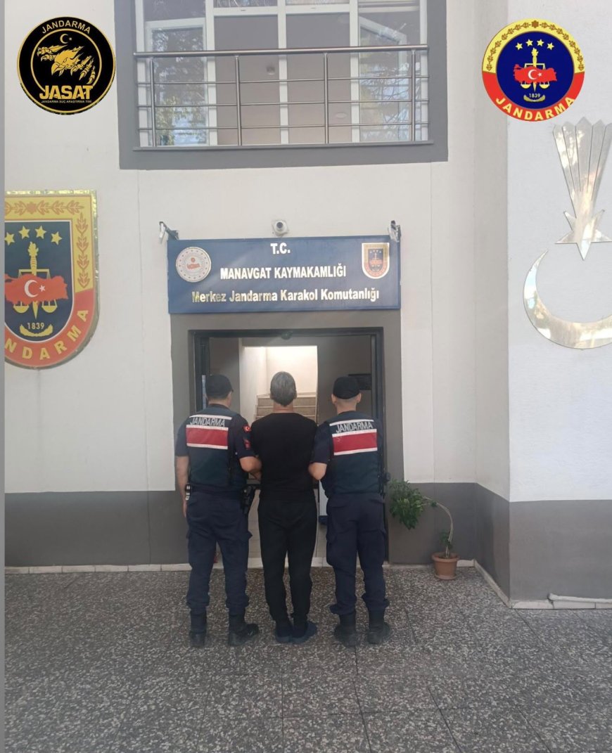 Antalya'da JASAT'tan operasyon: 23, 20 ve 15 yıl hapis cezasıyla aranan 3 hükümlü yakalandı