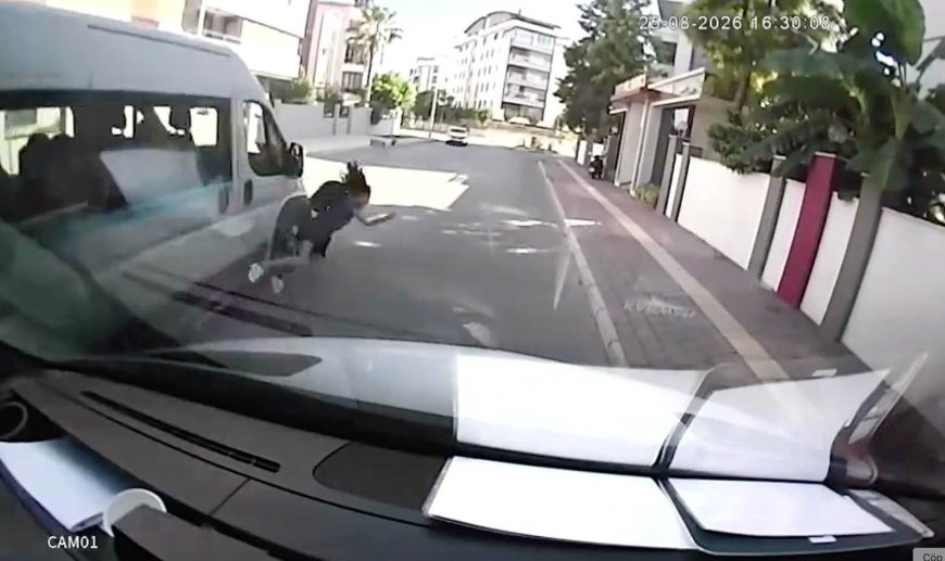 Antalya'da servis aracının çarptığı 13 yaşındaki Yasemin ağır yaralandı! Baba kusur raporuna isyan etti