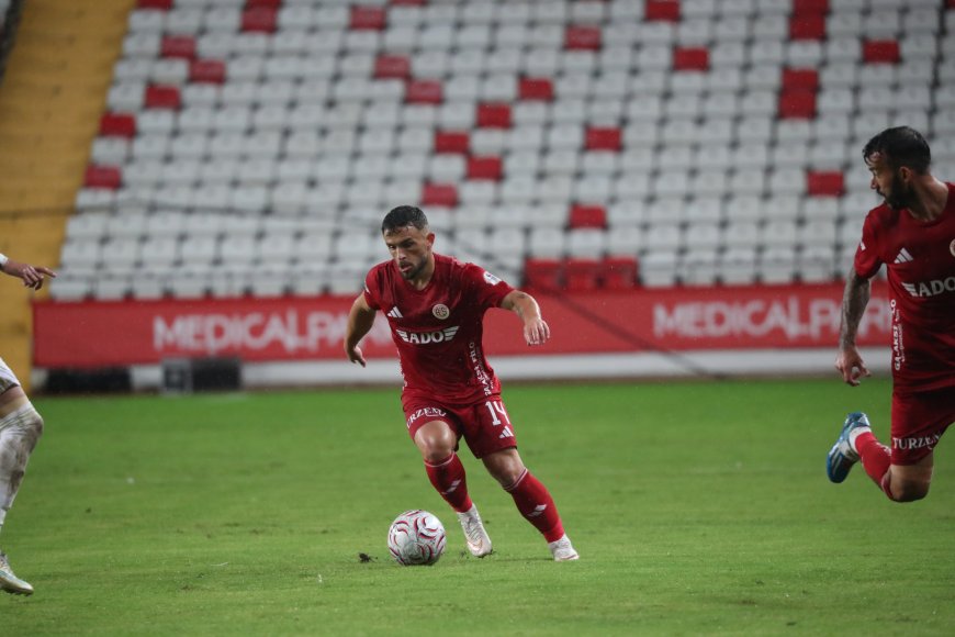 Antalyaspor, Kayserispor karşısında 4-0 geriye düştü