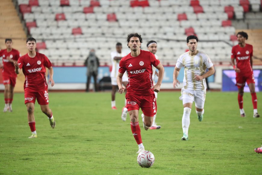 Antalyaspor, Kayserispor karşısında 4-0 geriye düştü