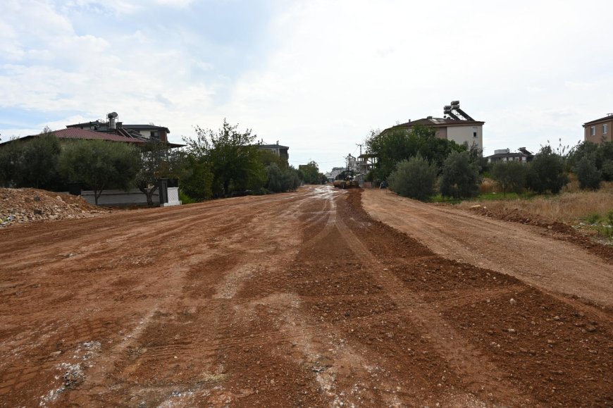 Antalya Kepez'de ulaşımı rahatlatacak yeni bağlantı! 23. Cadde açılıyor, okul yolları yenileniyor