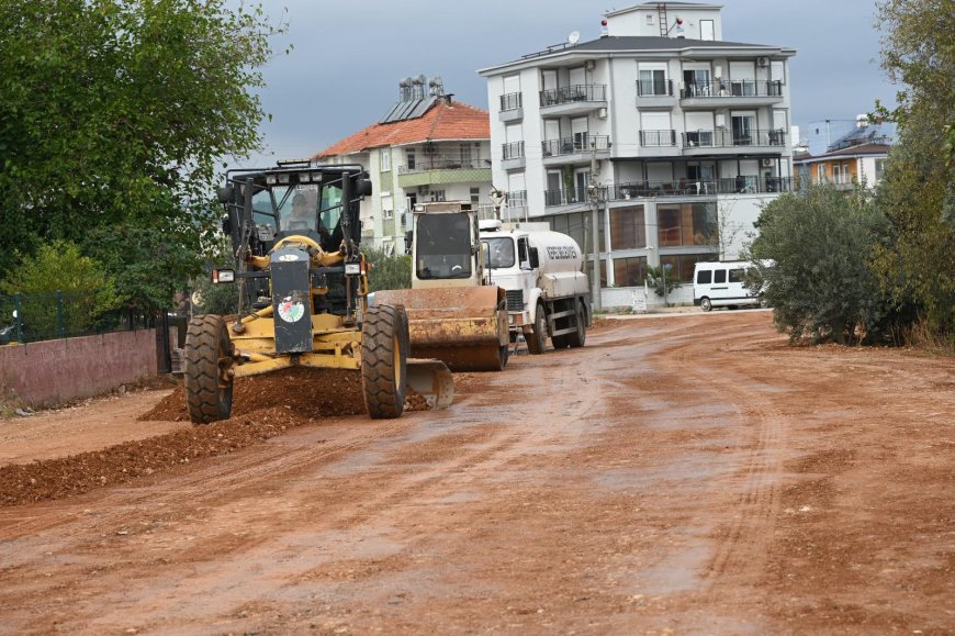 Antalya Kepez'de ulaşımı rahatlatacak yeni bağlantı! 23. Cadde açılıyor, okul yolları yenileniyor