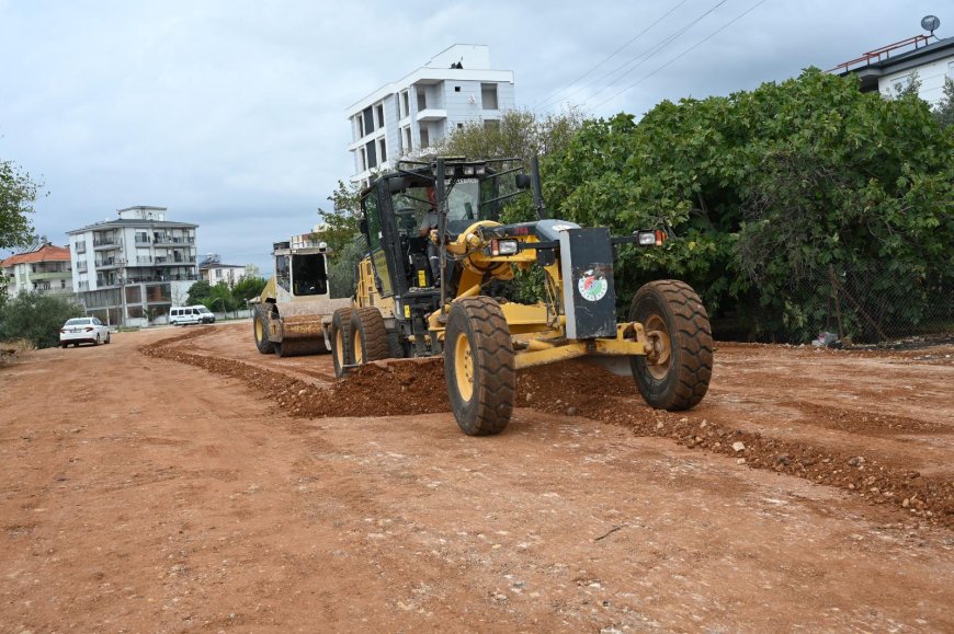Antalya Kepez'de ulaşımı rahatlatacak yeni bağlantı! 23. Cadde açılıyor, okul yolları yenileniyor