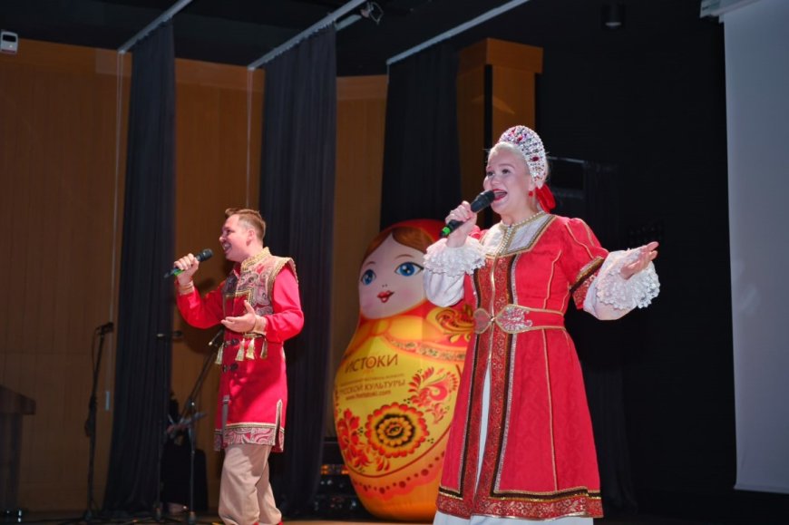 Antalya Konyaaltı'nda Türk-Rus dostluğu festivali! Başkan Kotan'dan birlik ve beraberlik mesajı