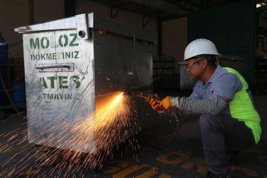 Kepez'de temizlik seferberliği! 9 ayda 16 bin 588 konteyner işlemiyle tasarruf hamlesi