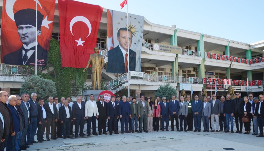 Antalya Serik'te 19 Ekim Muhtarlar Günü kutlandı! Barçın'dan demokrasi vurgusu