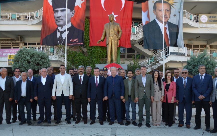 Antalya Serik'te 19 Ekim Muhtarlar Günü kutlandı! Barçın'dan demokrasi vurgusu
