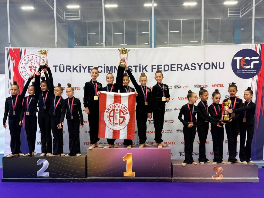 Antalyasporlu küçük cimnastikçiler Türkiye şampiyonu oldu! 48 kulüp arasında büyük başarı