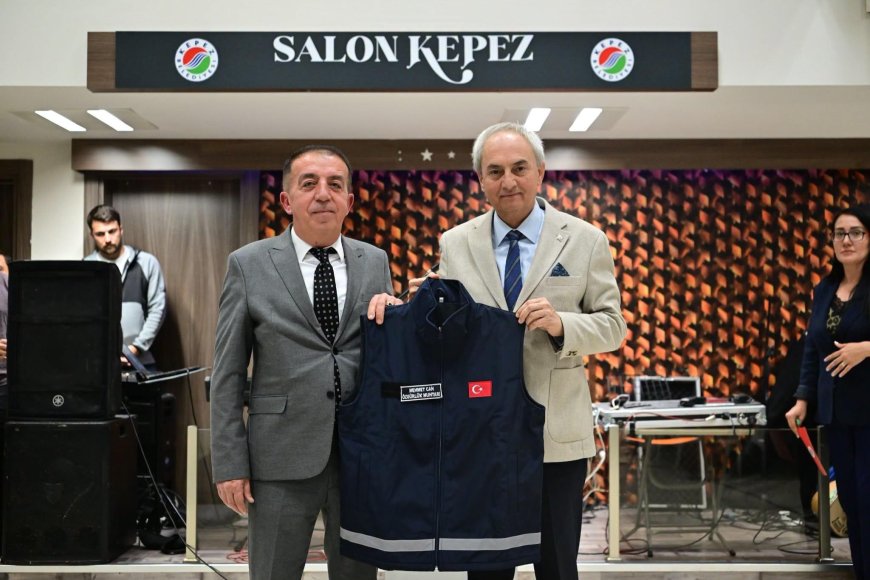 Kepez'de 68 mahalle muhtarı aynı sofrada buluştu! Başkan Kocagöz'den önemli mesajlar
