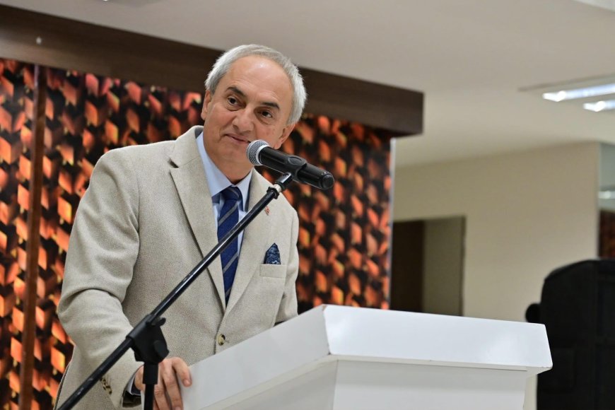 Kepez'den 21 Ekim Dünya Gazeteciler Günü mesajı: “Yerel basın kentimizin gözü kulağı”