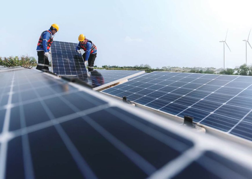 Güneş enerjisi kapasitesi her 3 yılda ikiye katlanıyor! WWF'den küresel enerji dönüşümü uyarısı