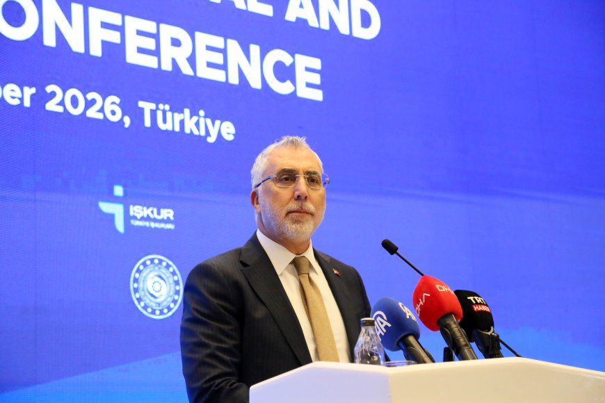 Bakan Işıkhan Antalya'da açıkladı: 3 milyon genç için 472,3 milyar liralık program