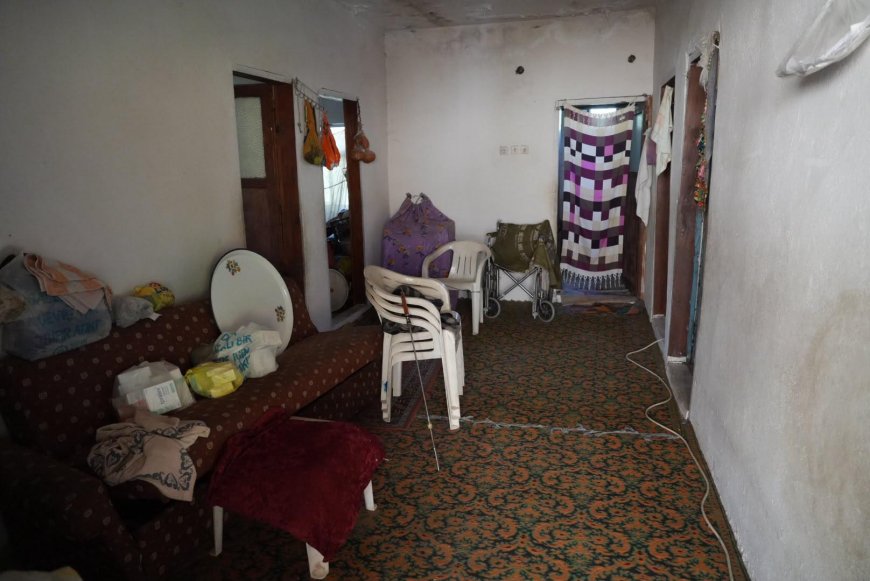 Kepez Belediyesi'nden 76 yaşındaki Ayşe Köktaş'a destek: Evi baştan sona yenileniyor
