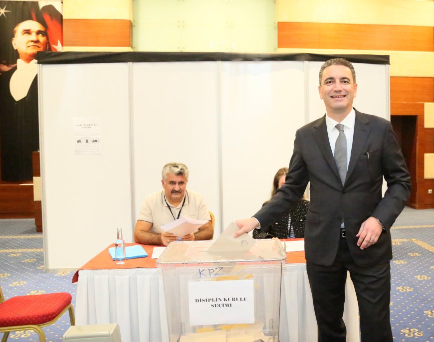 ATSO'da başkanlık seçimi başladı: Berkay Bahar ve İsmail Odabaşı yarışıyor