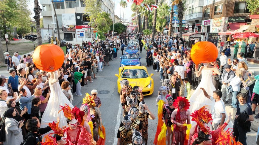 Antalya Altın Portakal kortejinde yıldızlar geçidi: Ünlü isimler 24 Ekim'de halkla buluşacak