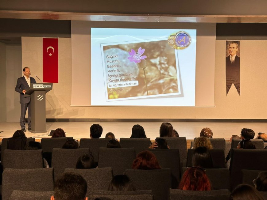 Kepez'de üniversite öğrencileri bilimle buluştu: Gençlere Ar-Ge ve proje geliştirme daveti