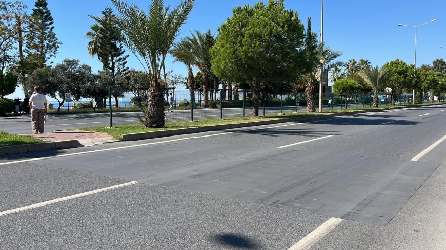 Alanya'da feci kaza: Yayaya çarpan 27 yaşındaki motosiklet sürücüsü hayatını kaybetti