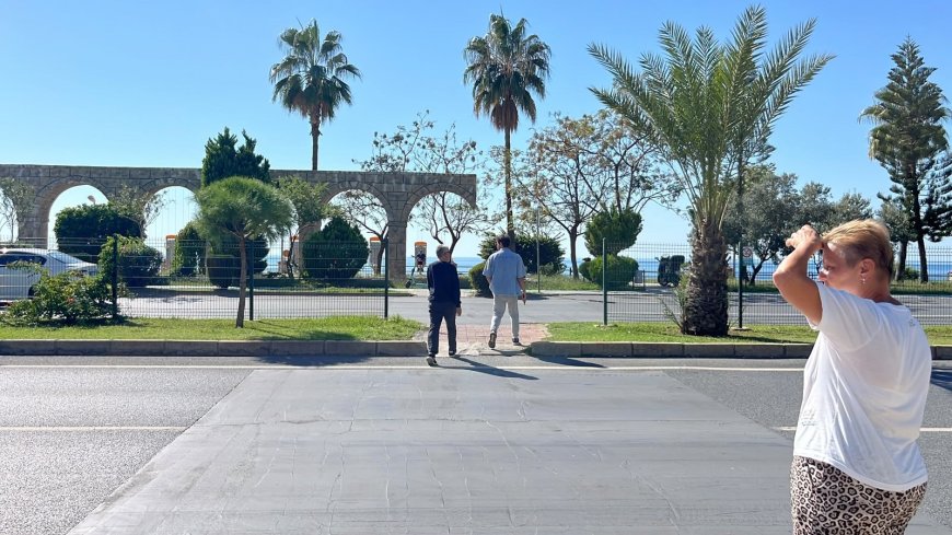 Alanya'da feci kaza: Yayaya çarpan 27 yaşındaki motosiklet sürücüsü hayatını kaybetti