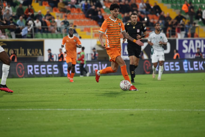 Alanyaspor evinde Kocaelispor'a 2-1 mağlup oldu: Duarte'nin golü yetmedi