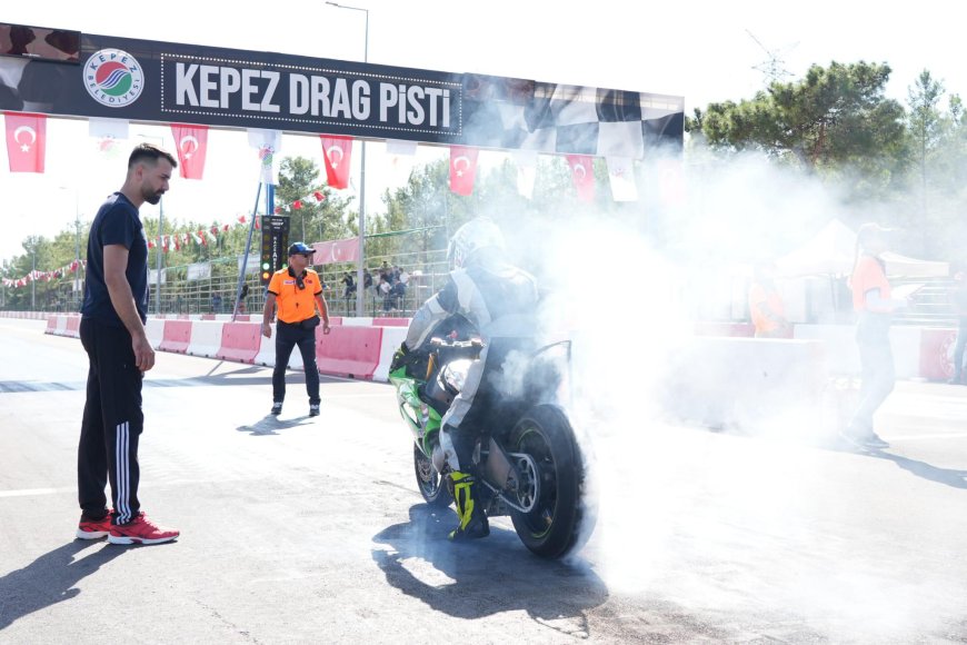 Antalya'da motor sesleri yükseldi! Türkiye MotoDrag Şampiyonası Kepez'de başladı