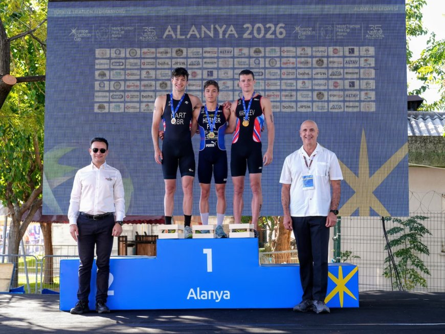 35. Uluslararası Alanya Triatlonu başladı: Avrupa Kupası'nda şampiyonlar belli oldu