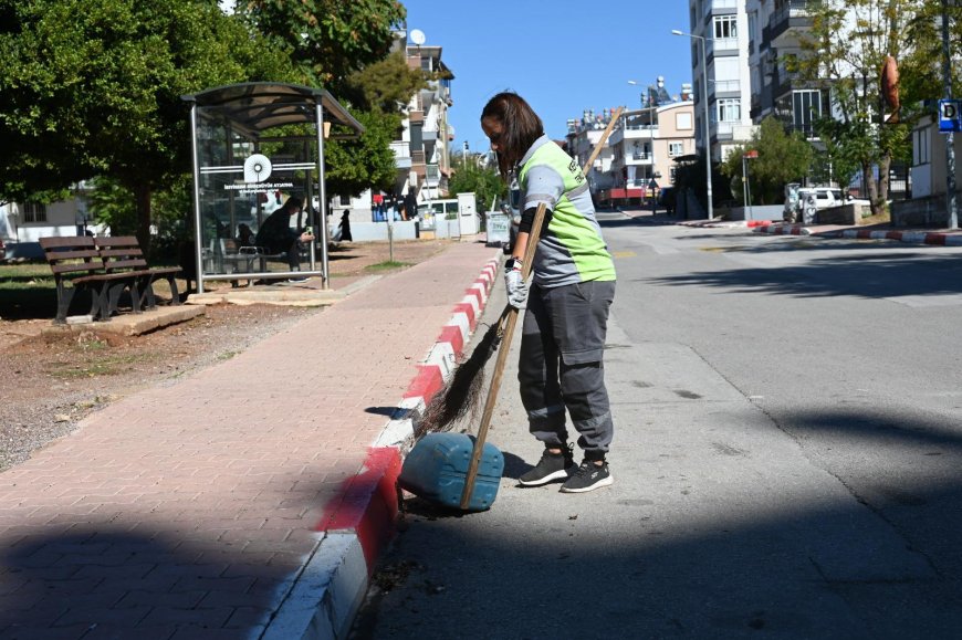 Kepez’de temizlik için 18 bin 695 başvuru: WhatsApp hattı ilk sırada
