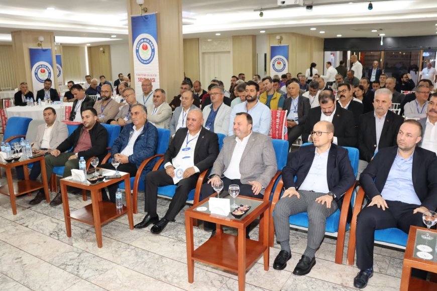 Eğitim-Bir-Sen Antalya’da Eyüp Bülent Miran 144 oyla yeniden başkan seçildi