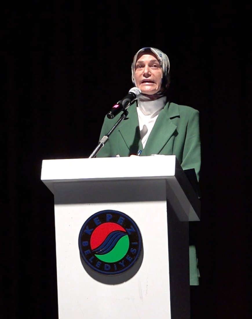Antalya'da uyuşturucuyla mücadele sahneye taşındı: 1700 kişi farkındalık etkinliğinde buluştu