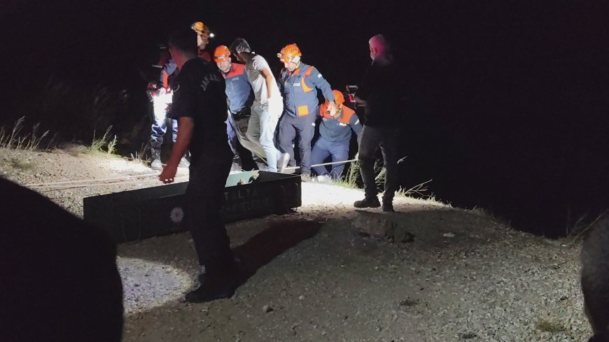 Akseki’de kayıp otomobil uçurumda bulundu: 1 ölü, 1 yaralı