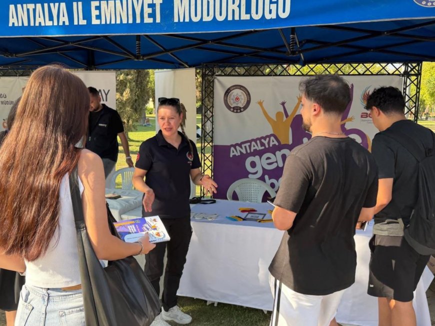 Antalya’da “Gençlerle Beraberiz” projesiyle 14 bin 638 öğrenciye ulaşıldı