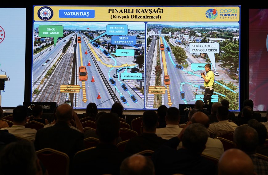 Antalya’da COP31 için şoförlere hazırlık semineri: Trafik düzeni ve akreditasyon anlatıldı
