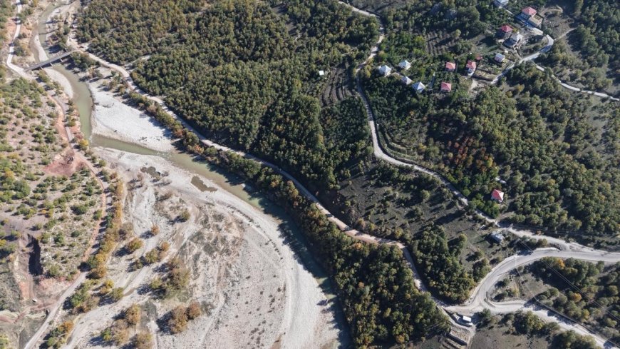 Alanya’da 5 mahalleyi kapsayan 32 kilometrelik yol çalışmasında son etap