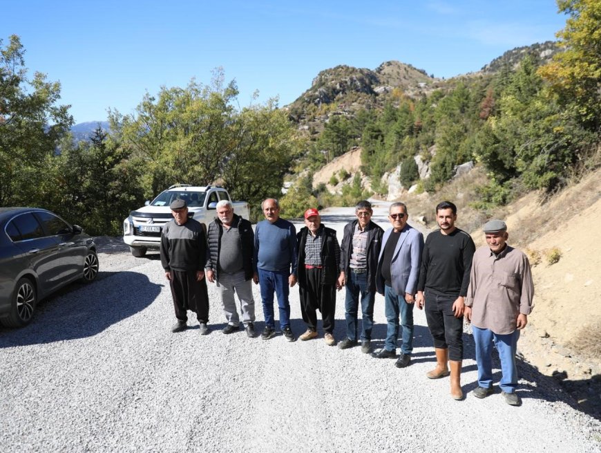 Alanya’da 5 mahalleyi kapsayan 32 kilometrelik yol çalışmasında son etap