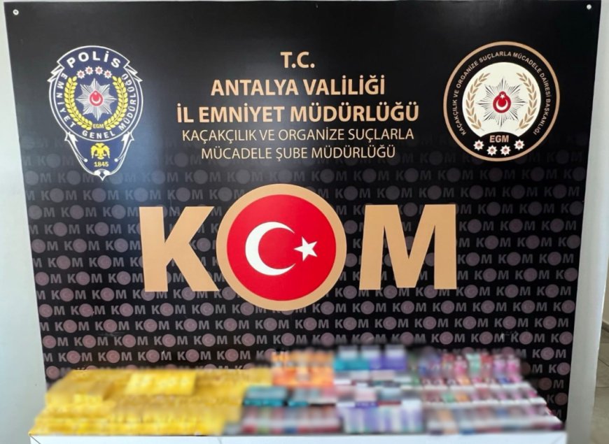 Antalya’da KOM operasyonları: 8 tutuklama, 22 bin 592 paket kaçak sigara