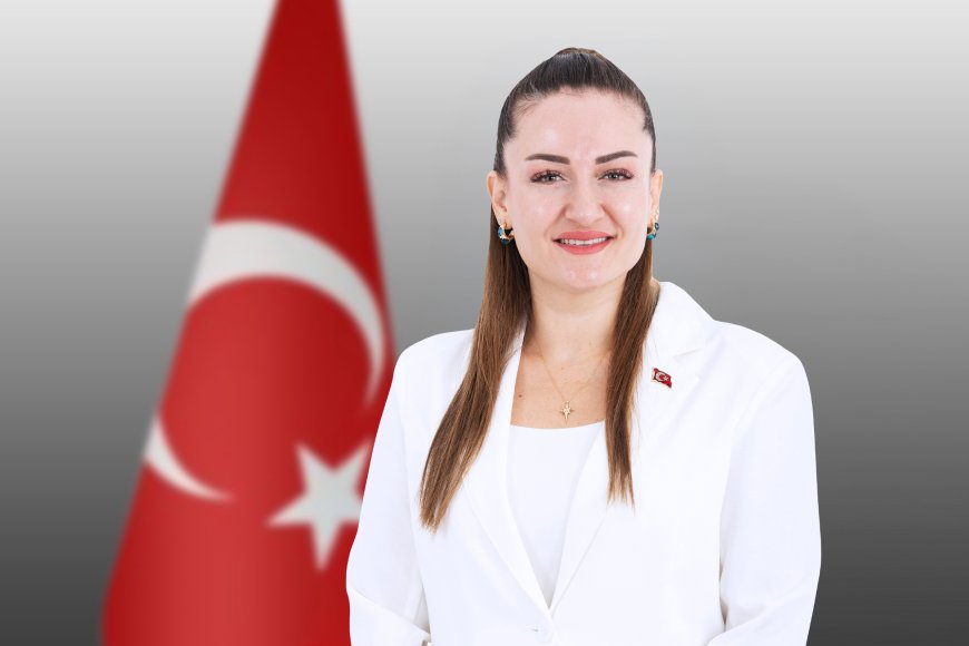Büşra Özdemir’den 29 Ekim mesajı ve Cumhuriyet kutlamalarına davet