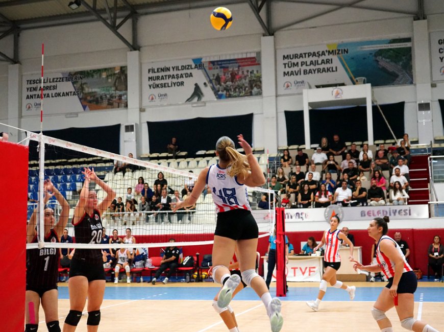 Güral Premier Antalyaspor'dan net galibiyet: Akdeniz Bilgi SK'yı 3-0 mağlup etti