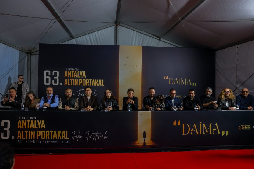 Antalya Altın Portakal Film Festivali'nde iki film seyirciyle buluştu: Film Forum'da sinemanın geleceği konuşuldu