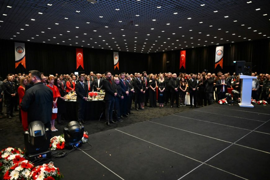 Vali Şahin: “Antalya’nın Cumhuriyet’e bağlılığıyla gurur duyuyoruz”