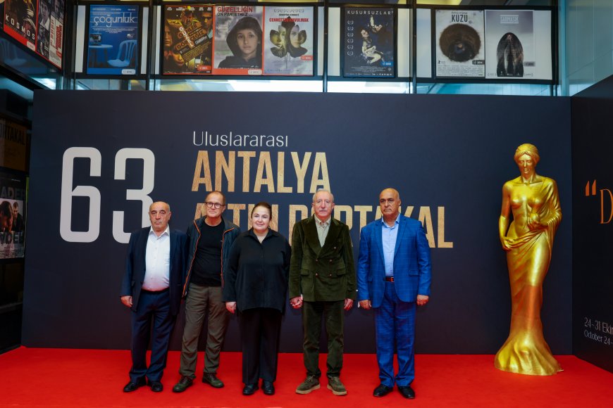 Antalya Altın Portakal Film Festivali'nde sinema ve iklim buluşması: Belgesel ve kısa filmler seyirciyle buluştu