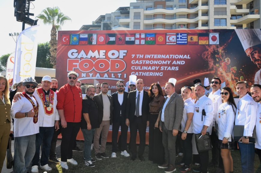 Antalya Konyaaltı'nda dünya lezzetleri buluştu: 40 ülkeden gastronomi temsilcileri festivalde